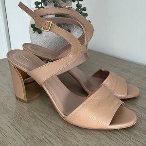 Chloe Tan Leather Block Heels
